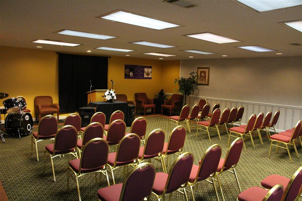 Red Roof Inn & Suites Monroe, Nc Удобства фото